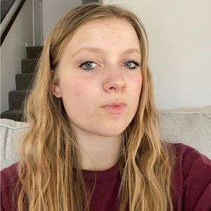 Meet your Posher, Haylee